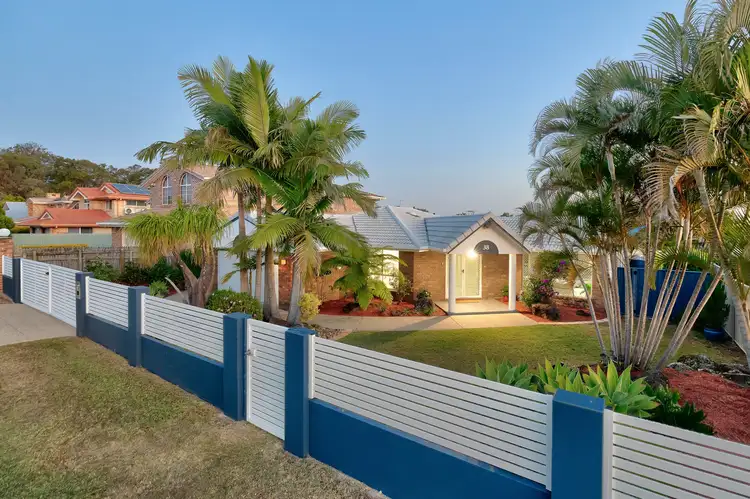 38 Corypha Crescent