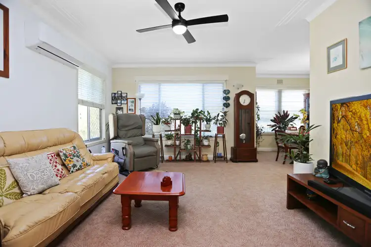 Third view of Homely house listing, 5 Meade Street, Bulahdelah NSW 2423