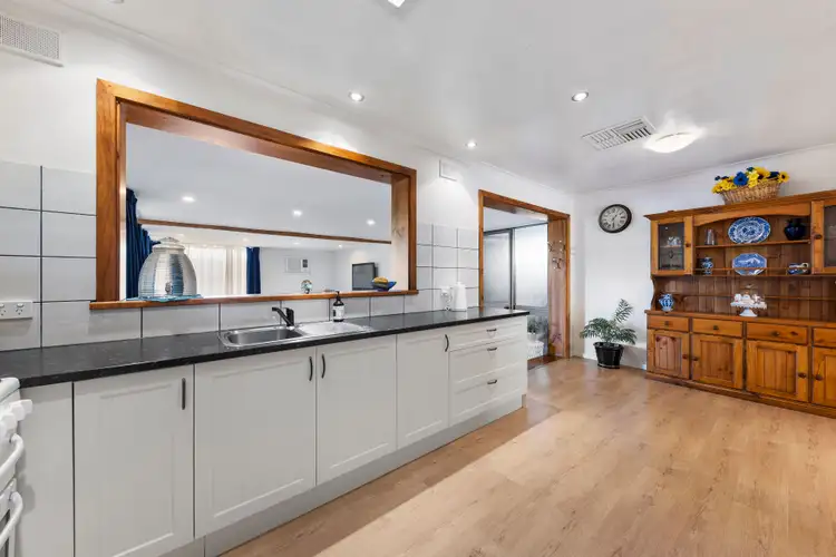 Fourth view of Homely house listing, 7 St Albans Avenue, Valley View SA 5093