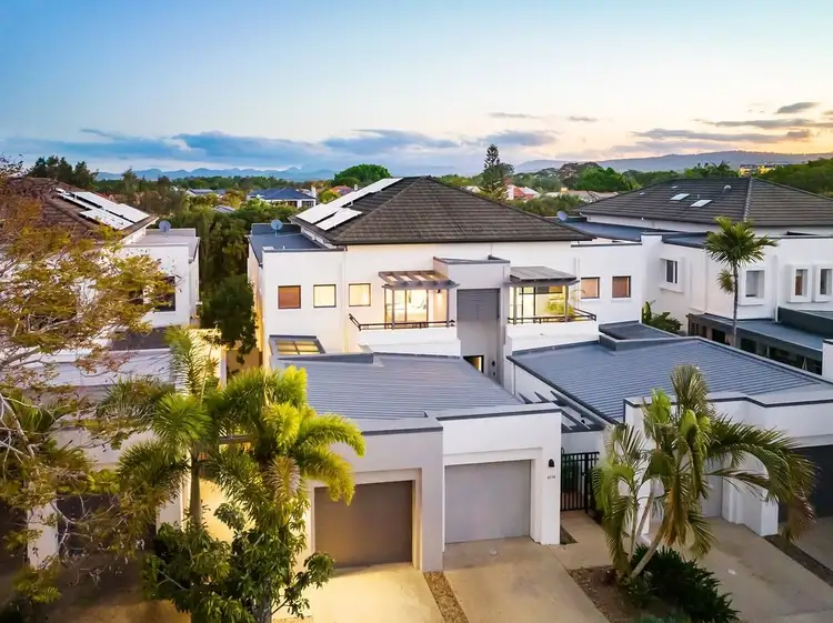 1053/1 The Cove Crescent, Carrara QLD 4211