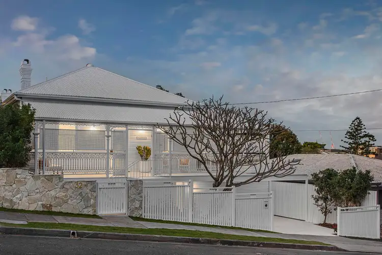 32 Prospect Terrace, Highgate Hill QLD 4101