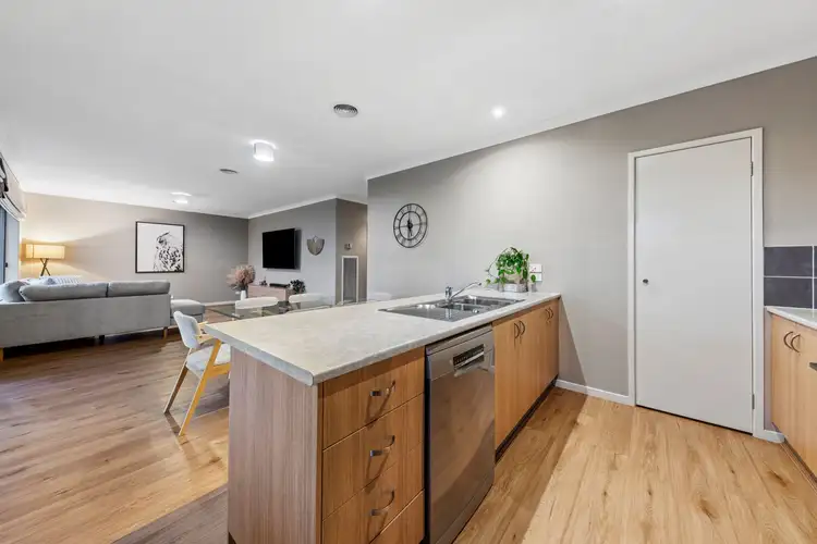 Fifth view of Homely house listing, 7 Britton Drive, Pakenham VIC 3810