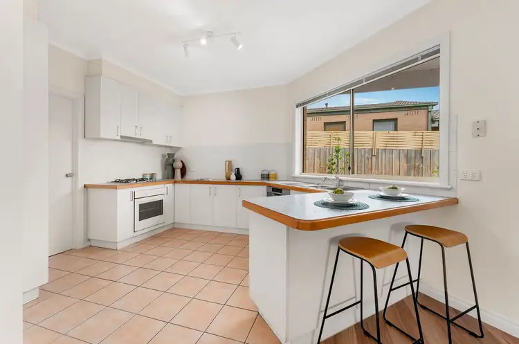 Fourth view of Homely unit listing, 2/9 Scotsburn Avenue, Oakleigh South VIC 3167