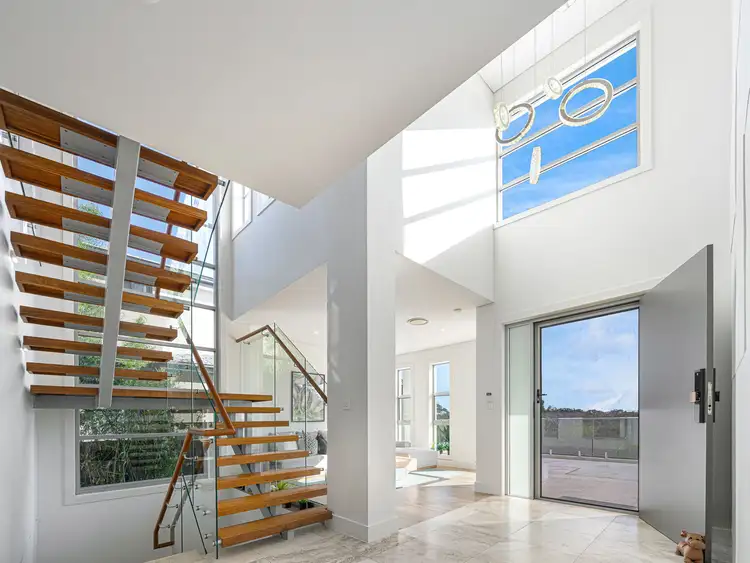 Fourth view of Homely house listing, 8 Bayview Close, Frenchs Forest NSW 2086