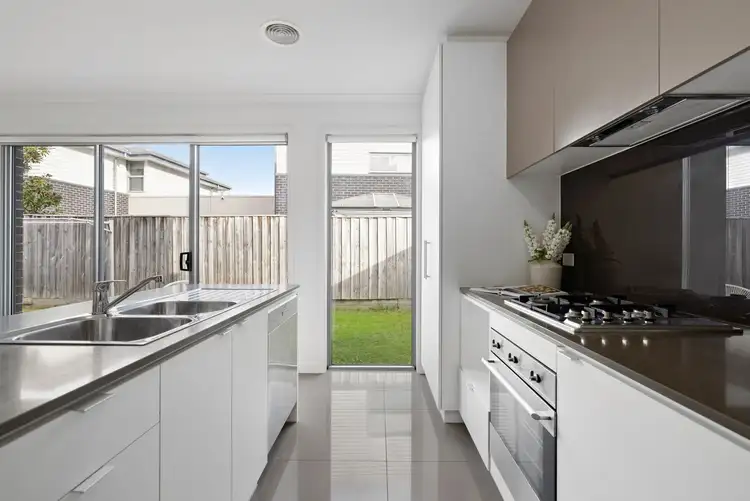 Fourth view of Homely townhouse listing, 2 Newlands Court, Mulgrave VIC 3170