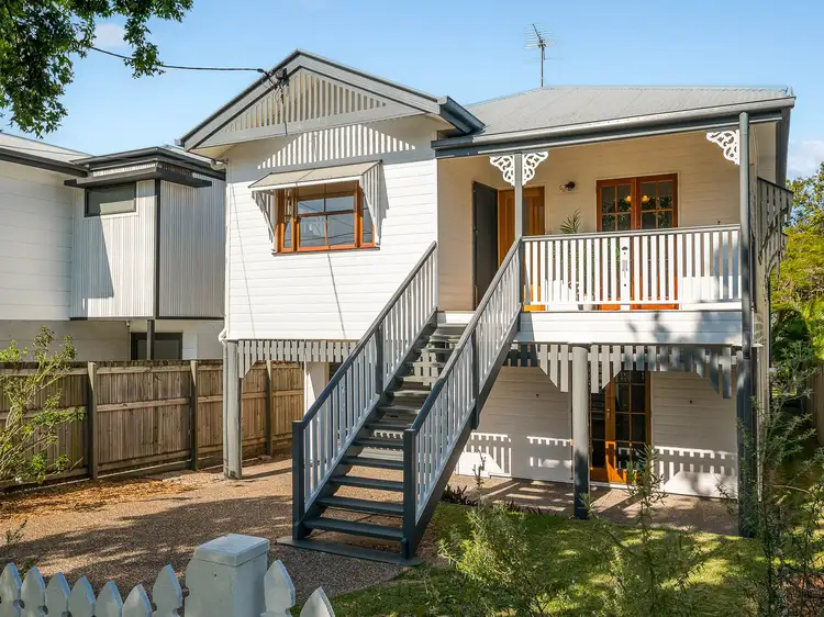 76 Amy Street, Hawthorne QLD 4171