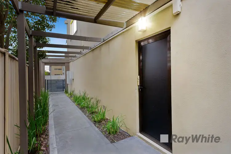 2/104 Herbert Street, Dandenong VIC 3175