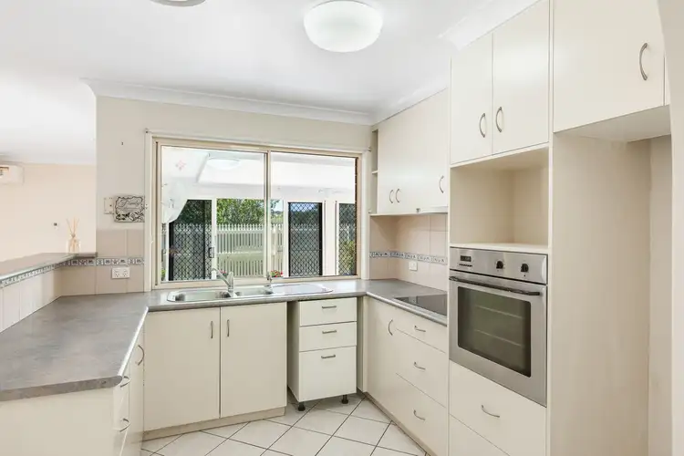 Fifth view of Homely house listing, 2 Jenna Court, Kearneys Spring QLD 4350