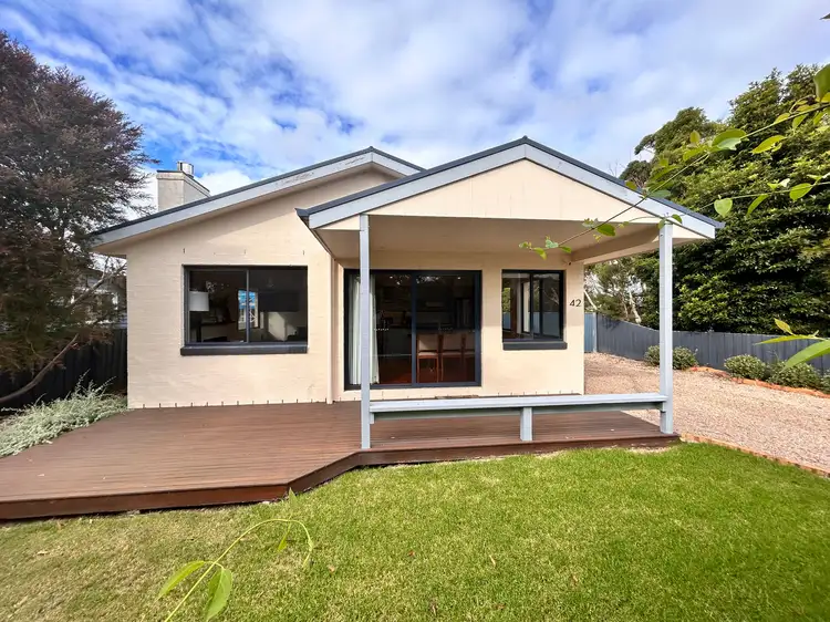 42 Grandview Grove, Inverloch VIC 3996