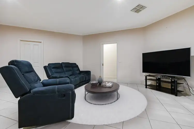 Sixth view of Homely house listing, 5 Liberty Court, Mildura VIC 3500