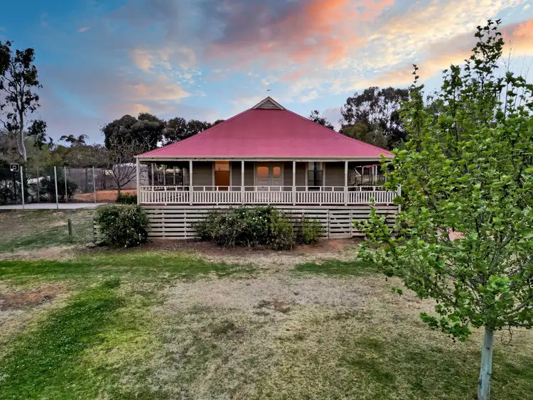 Fifth view of Homely house listing, 219 Woorlong Avenue, Red Cliffs VIC 3496