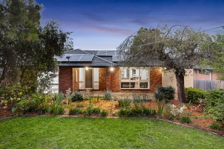 9 Victory Avenue, Wandin North VIC 3139