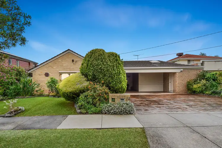 12 Rowitta Drive, Glen Waverley VIC 3150