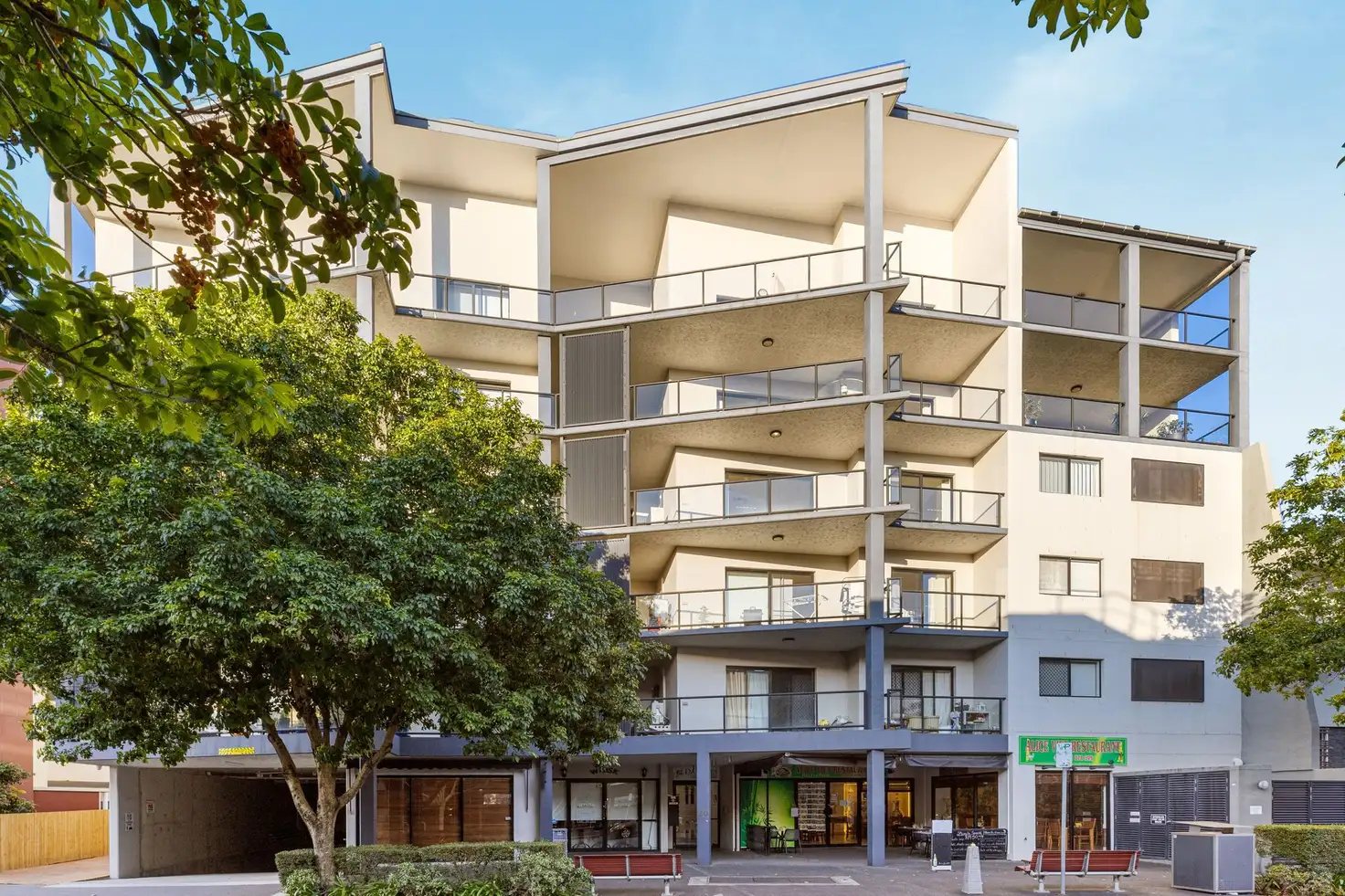 Main view of Homely apartment listing, 402/20 Sanders Street, Upper Mount Gravatt QLD 4122