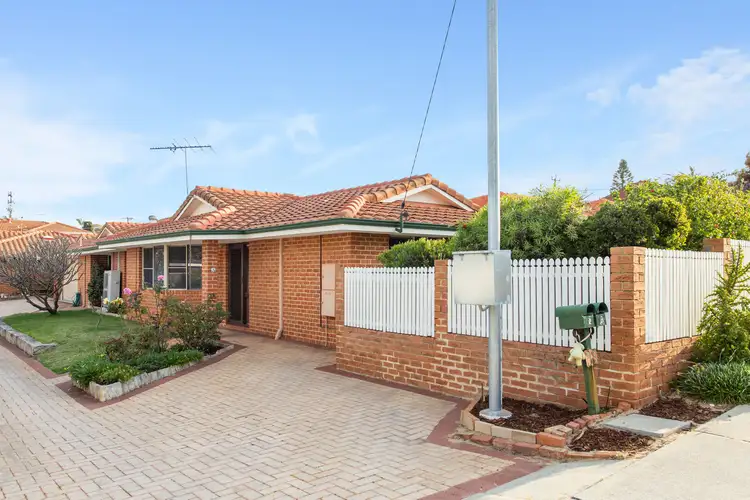 38A Ada Street, Watermans Bay WA 6020