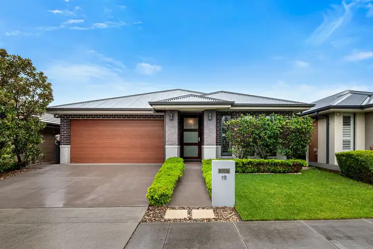 Main view of Homely house listing, 19 Tarrawarra Avenue, Gledswood Hills NSW 2557