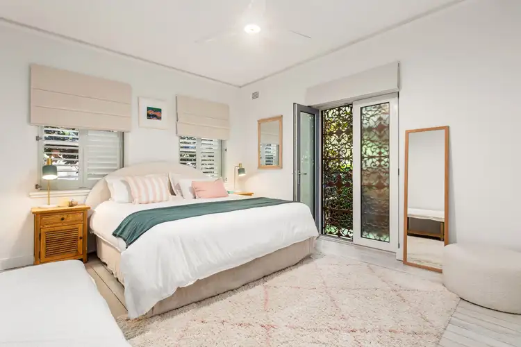 Third view of Homely apartment listing, 3/5 Ocean Street, Woollahra NSW 2025