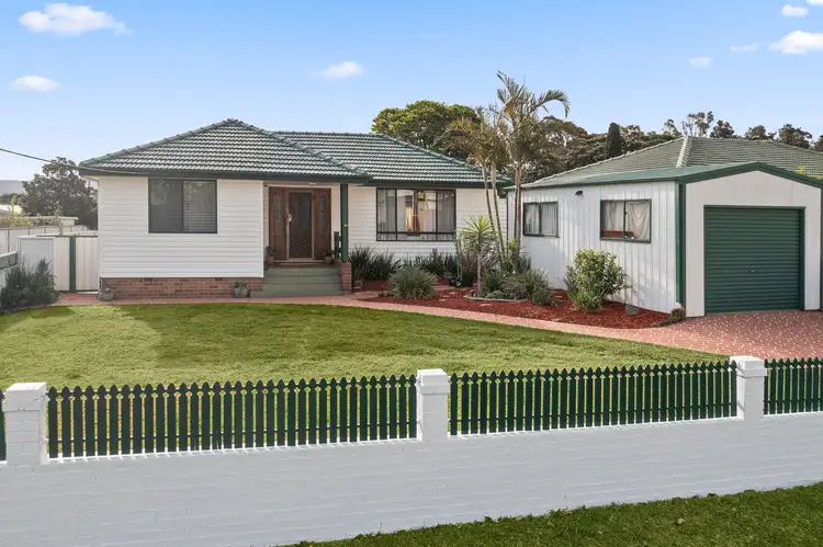 Main view of Homely house listing, 18 Goolana Street, Berkeley NSW 2506