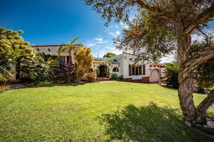 6 Eric Street, Geraldton WA 6530