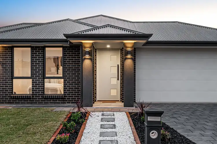 Second view of Homely house listing, 32 York Street, Seaford Heights SA 5169
