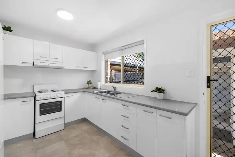 Third view of Homely unit listing, 2/14 Almara Street, Capalaba QLD 4157
