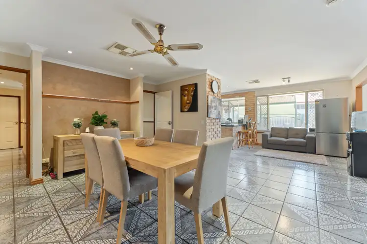 16 Balleroy Place, Port Kennedy WA 6172
