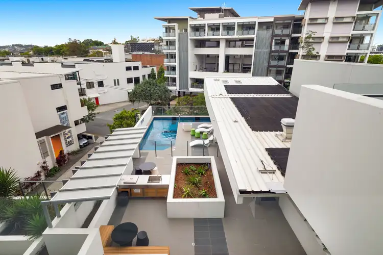 8 Jeays Street