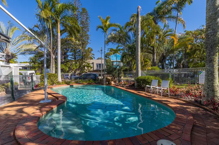 4/477 Esplanade, Torquay QLD 4655