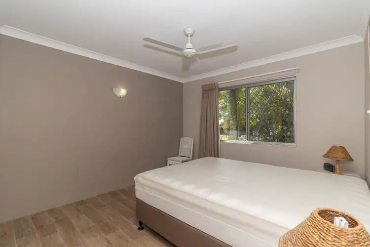 Fifth view of Homely unit listing, 4/477 Esplanade, Torquay QLD 4655