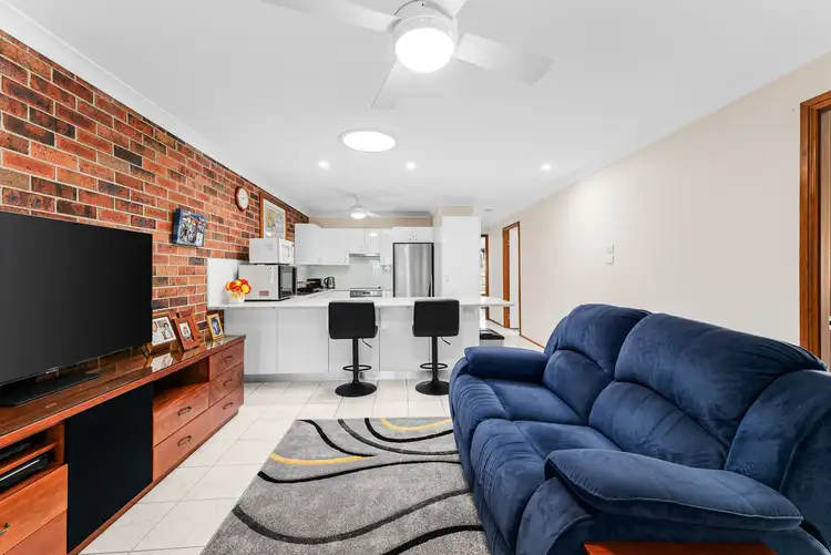 Sixth view of Homely house listing, 2/33 Benjamin Lee Drive, Raymond Terrace NSW 2324