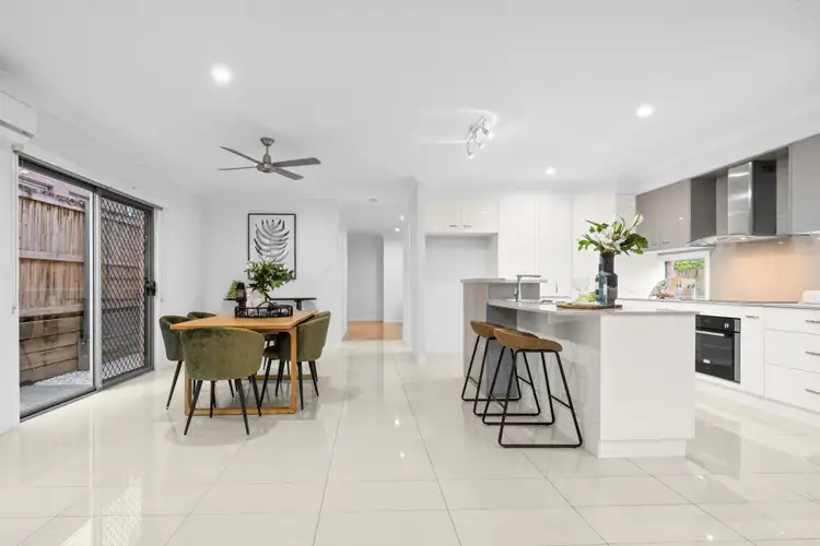 Sixth view of Homely house listing, 16 Howard Street, Oxley QLD 4075