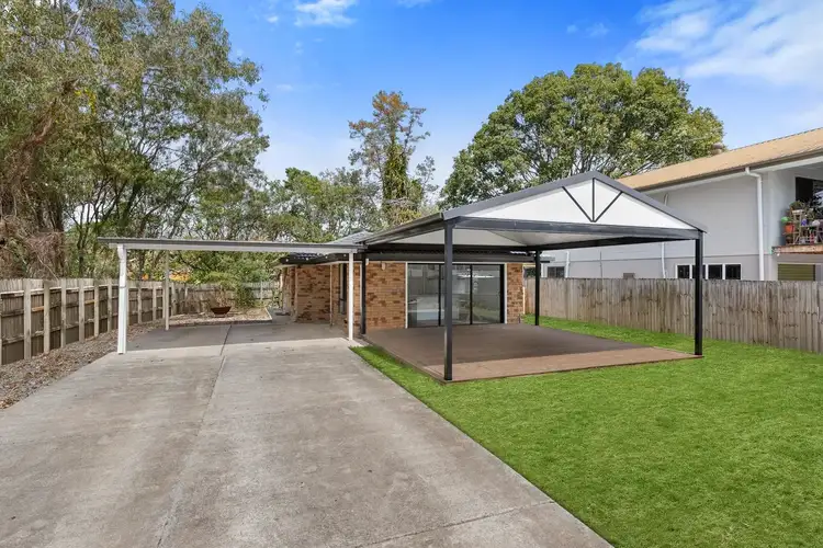 41 Logan Avenue, Oxley QLD 4075
