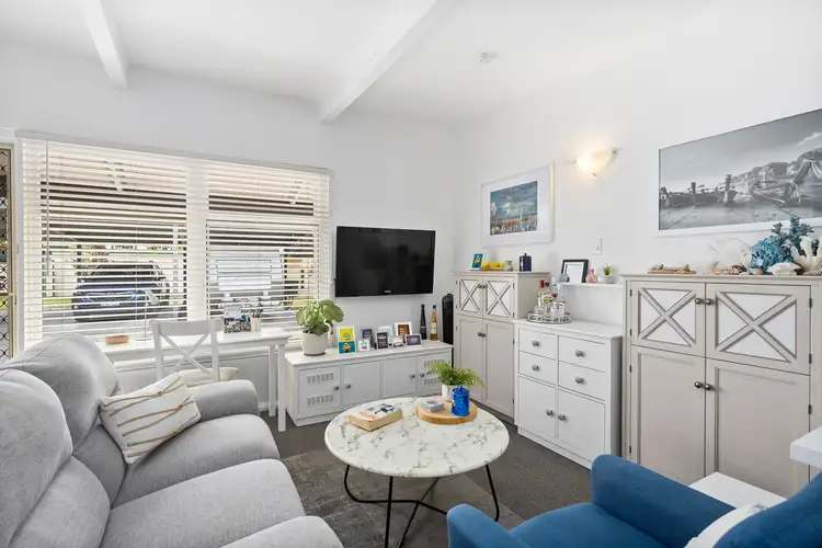 Main view of Homely flat listing, 2/12 Jutland Avenue, Wollongong NSW 2500