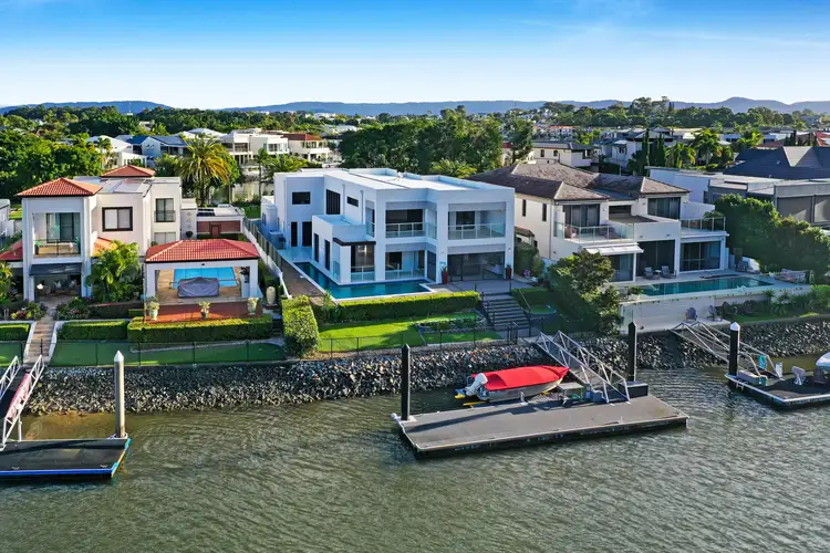 8089 Riverside Drive, Sanctuary Cove QLD 4212