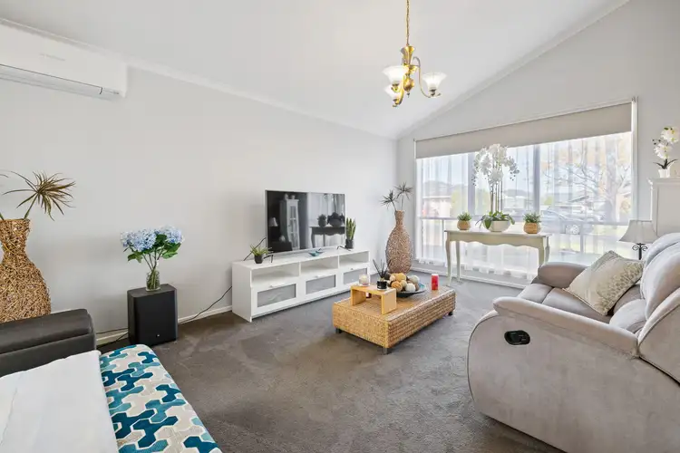 Fourth view of Homely house listing, 17 Dequin Court, Werribee VIC 3030
