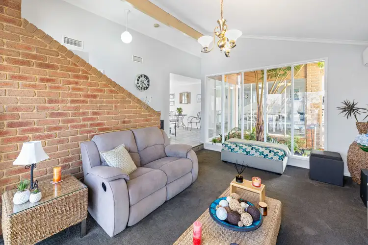 Fifth view of Homely house listing, 17 Dequin Court, Werribee VIC 3030