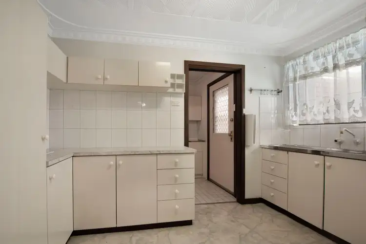 Sixth view of Homely house listing, 6 Snell Court, Tarcoola Beach WA 6530