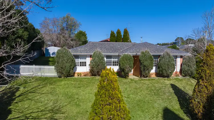 28 Paul Crescent, Moss Vale NSW 2577