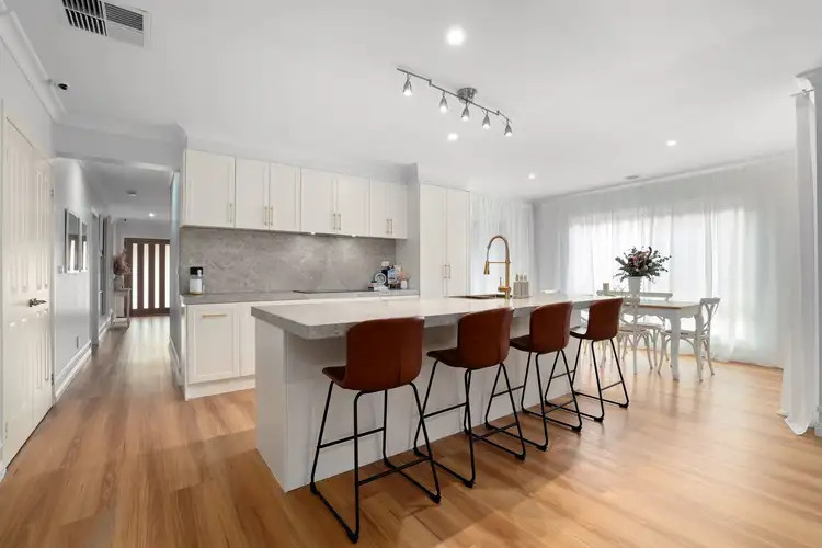 Sixth view of Homely house listing, 10 Ros Way, Berwick VIC 3806