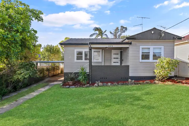235 & 235A Desborough Road, St Marys NSW 2760