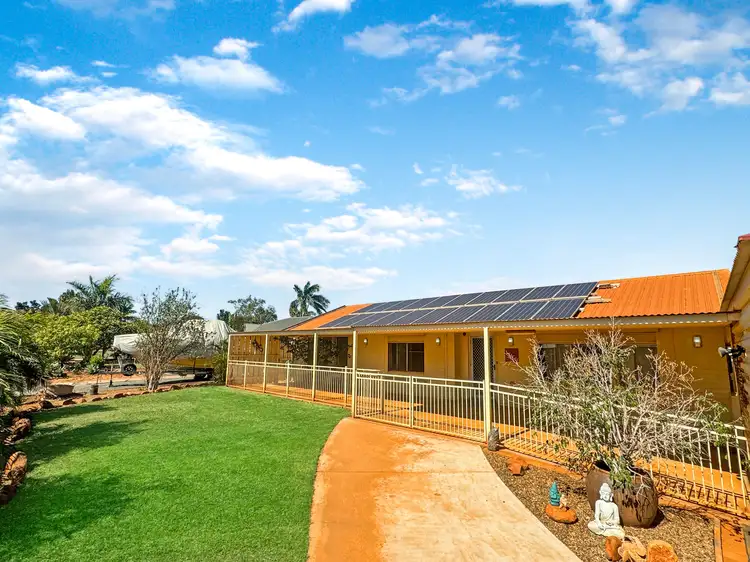10 Flinders Crescent, Dampier WA 6713