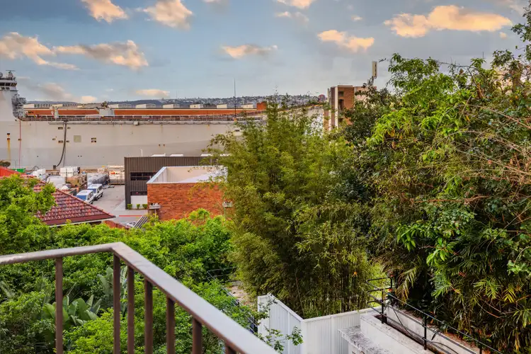 Fifth view of Homely studio listing, 33/8 Wylde Street, Potts Point NSW 2011