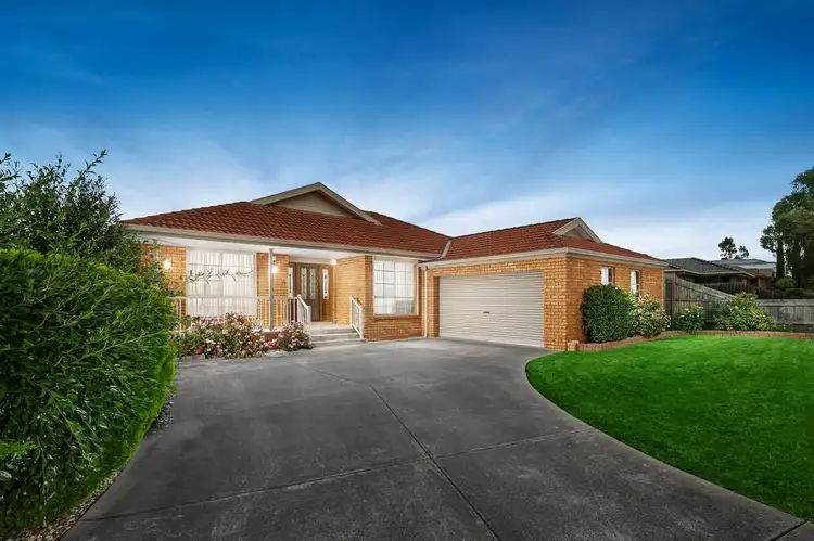 15 Telopea Crescent, Mill Park VIC 3082