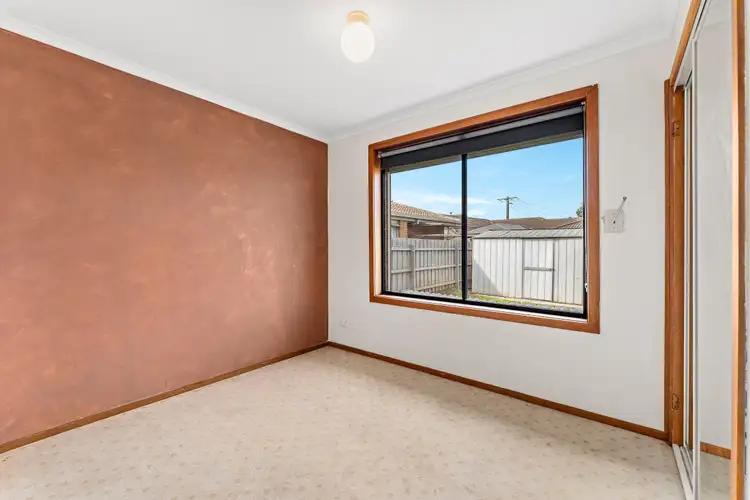 Sixth view of Homely house listing, 15 Essue Court, Mill Park VIC 3082