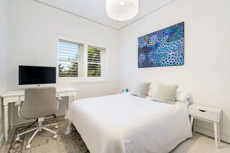 Fifth view of Homely apartment listing, 4/2 Birriga Road, Bellevue Hill NSW 2023