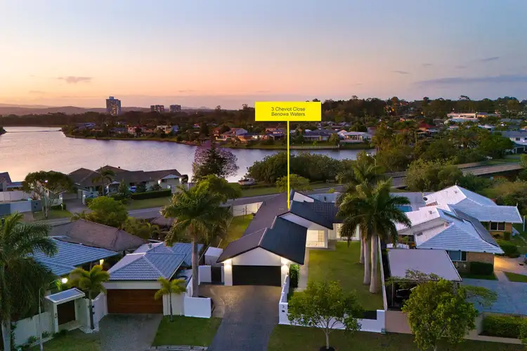 3 Cheviot Close, Benowa Waters QLD 4217