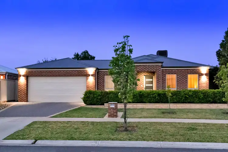 Second view of Homely house listing, 8 Hanswood Way, Mildura VIC 3500