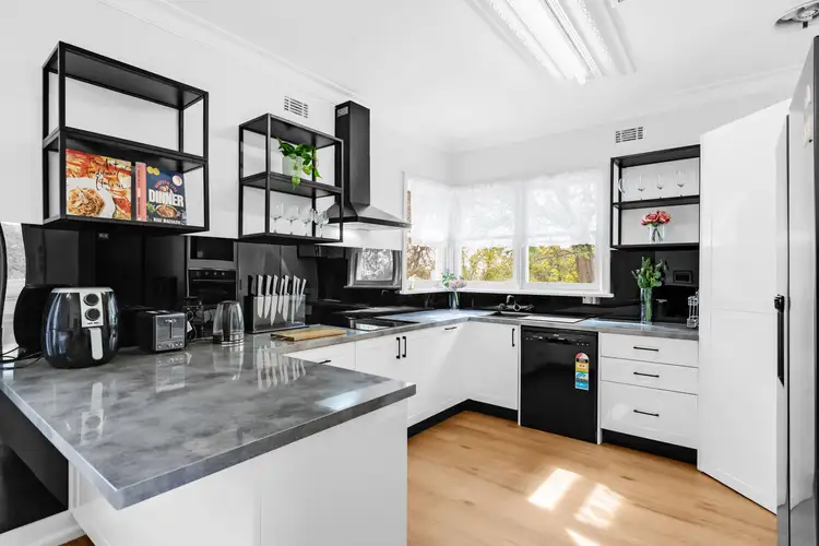 Fourth view of Homely house listing, 611 Paschendale Avenue, Merbein VIC 3505