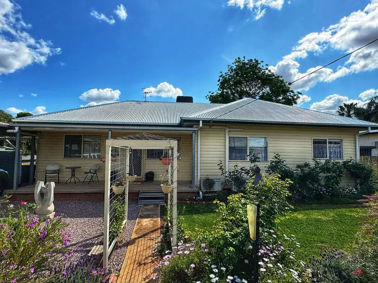 15 Miller Street, Condobolin NSW 2877