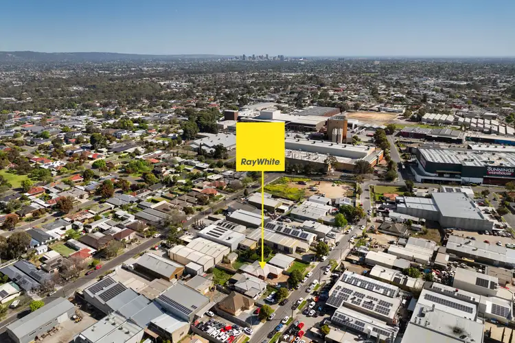 17 Katrina Avenue, Windsor Gardens SA 5087